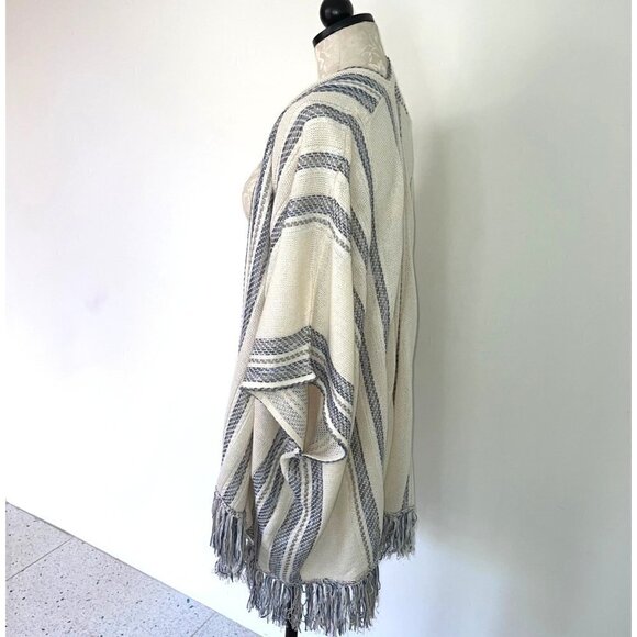 Lucky Brand Shawl Poncho Womens Size Small S Woven Open Striped Bohemian Ivory - Picture 10 of 10